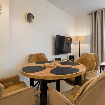 Rentplanet - Zakopianskie Apartmán Zakopane