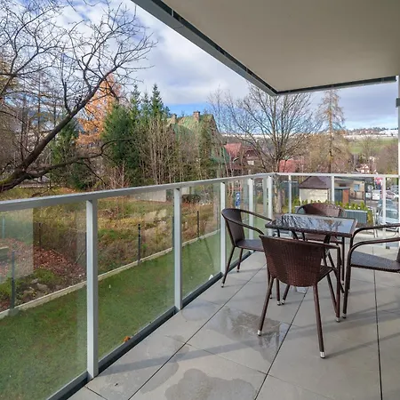 Rentplanet - Zakopianskie Apartment